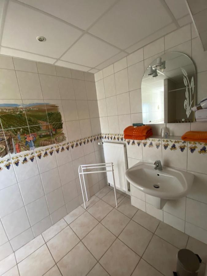 Domaine Bacchus Bed and Breakfast Reuil-sur-Marne Exterior foto